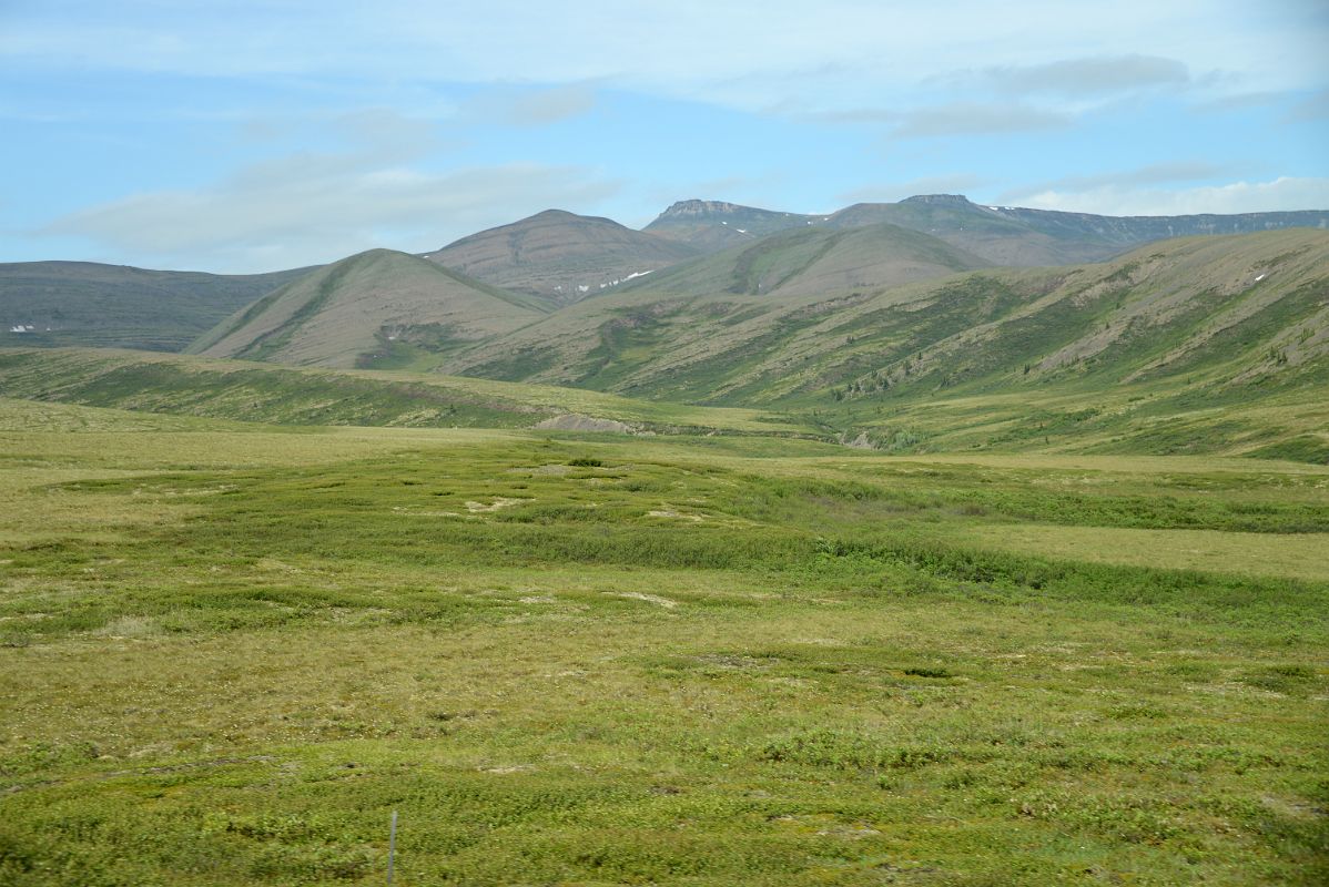 16C The Richardson Mountains From The Dempster Highway On Day Tour From Inuvik To Arctic Circle